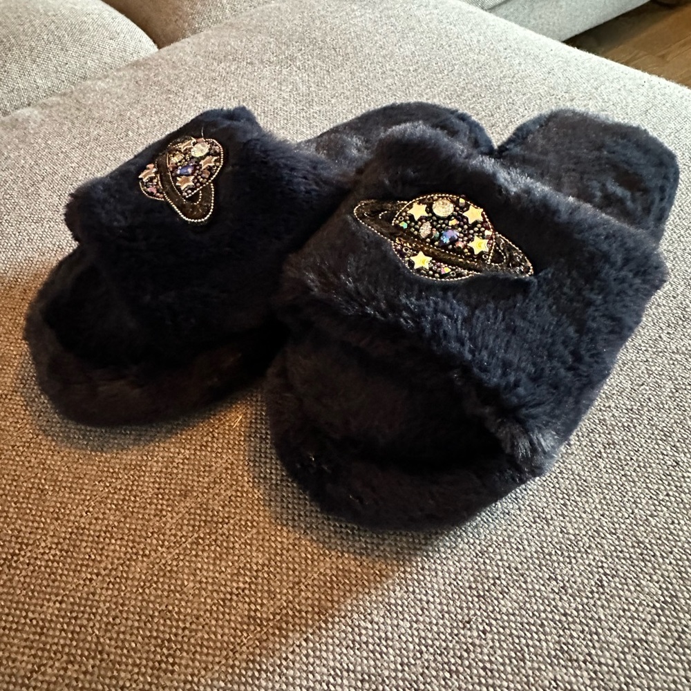 Super soft furry slippers with jeweled planet